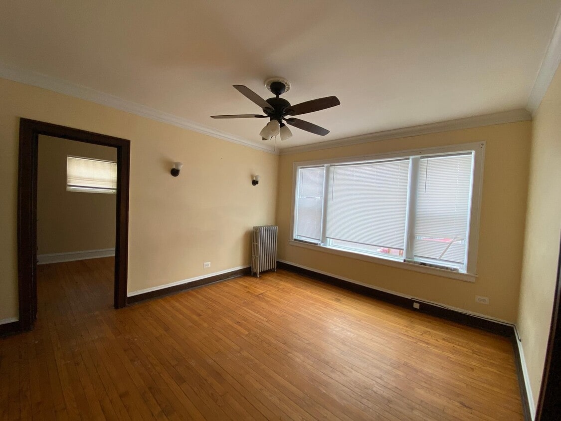 Building Photo - 2019 N Lavergne Ave