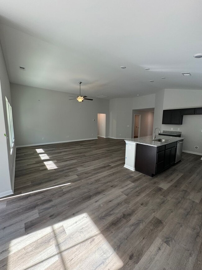 Building Photo - 5 Sea Oats Dr