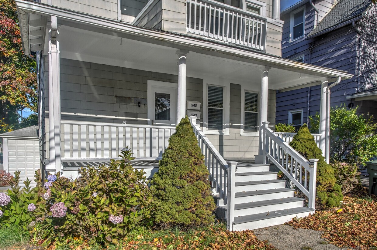 Foto principal - 541 Midland St