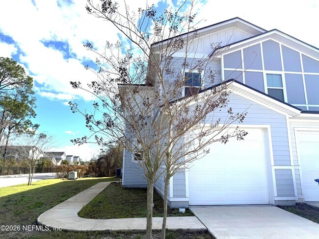 Foto del edificio - 106 Ridge Lake Rd