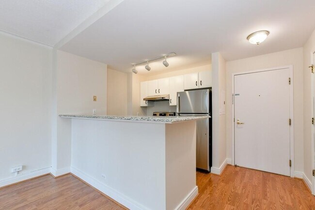 Foto del edificio - 534 Beacon St