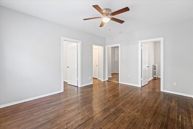 Foto del edificio - 6700 S Merrill Ave