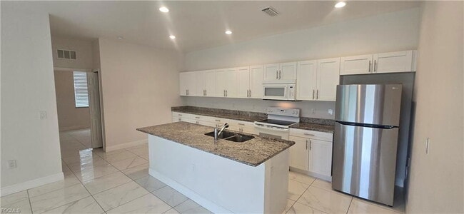 Photo - 4602 25th St SW House