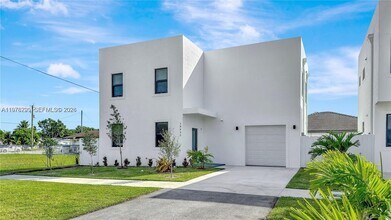 Building Photo - 18455 SW 117th Ct