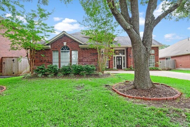 Foto del edificio - 314 Trailwood Ct