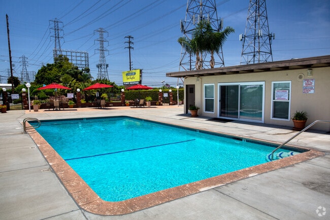 Building Photo - Garden West Estates (55+ Senior)
