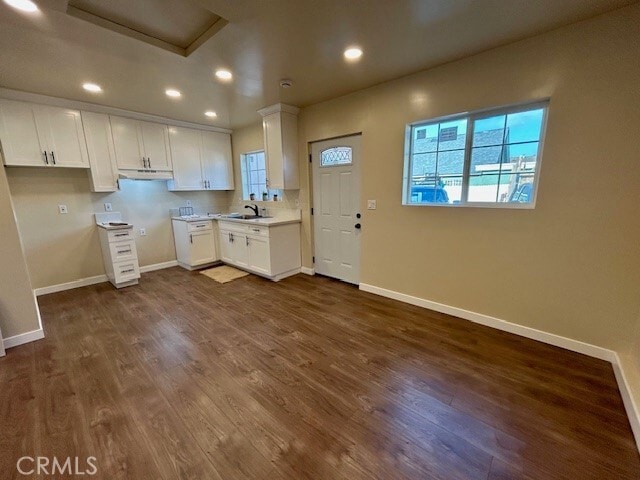 Building Photo - 1052 W 109th Pl