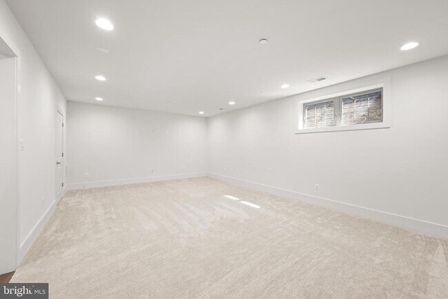 Building Photo - 133 Bytham Ridge Ln