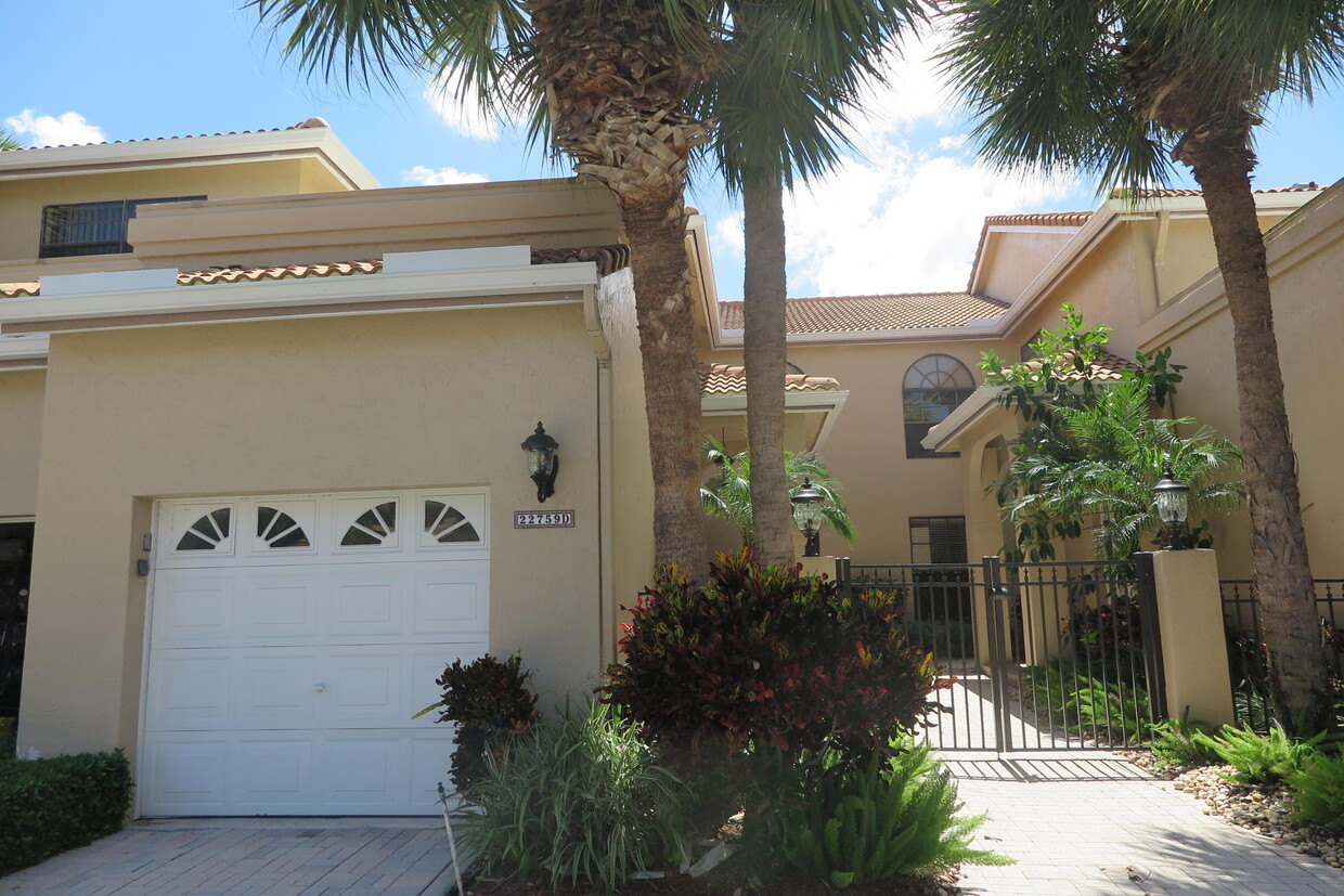 Foto principal - 22759 Mandeville Pl