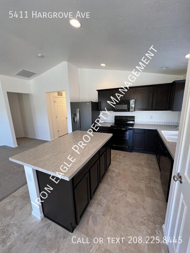 Foto del edificio - 5411 Hargrove Ave