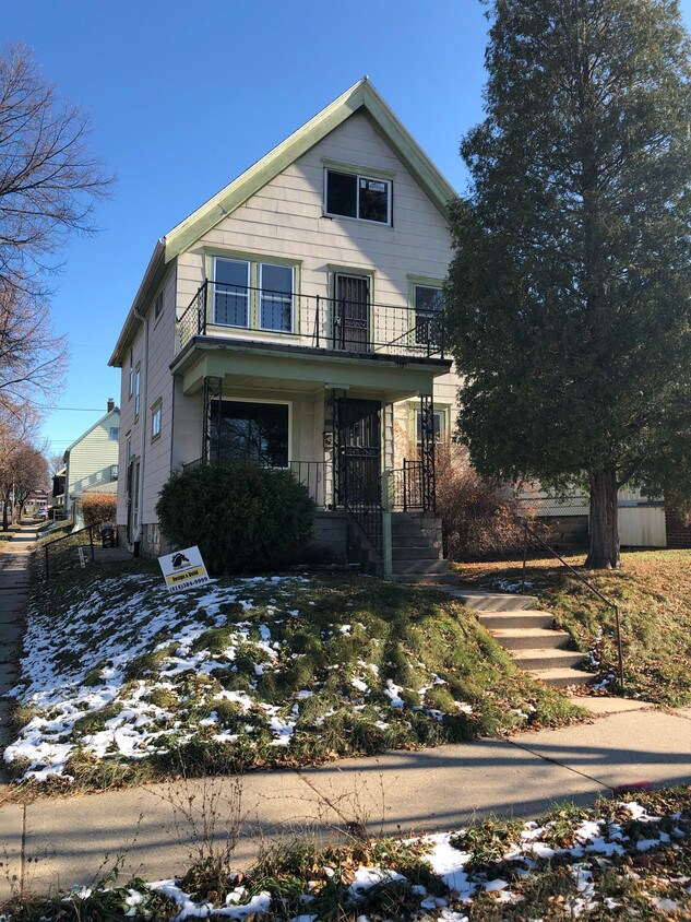 Primary Photo - 3878 N 15th St