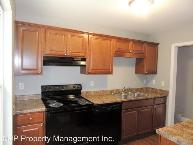 Building Photo - 4702 Winifred Dr