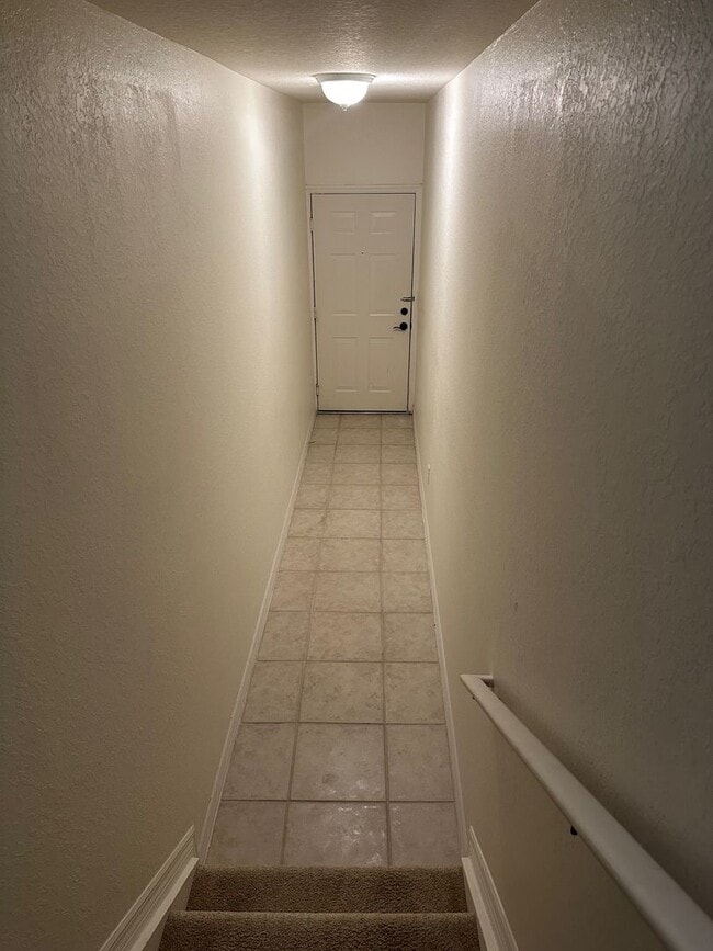 Building Photo - Palm Estates 1/1