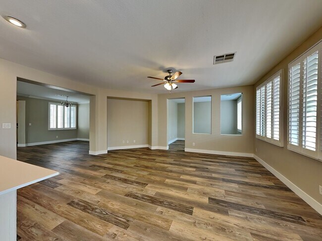 Building Photo - 6520 Black Star Point Ct