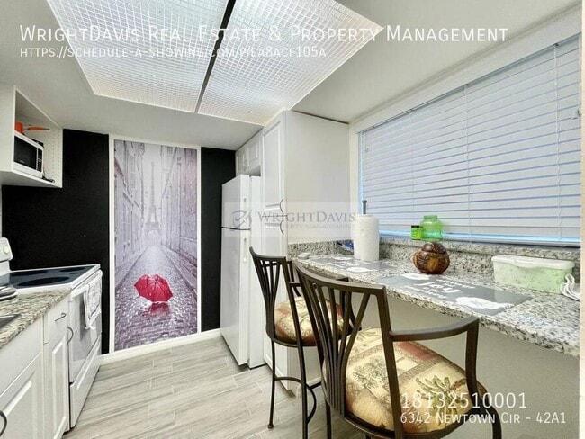 Building Photo - 6342 Newtown Cir