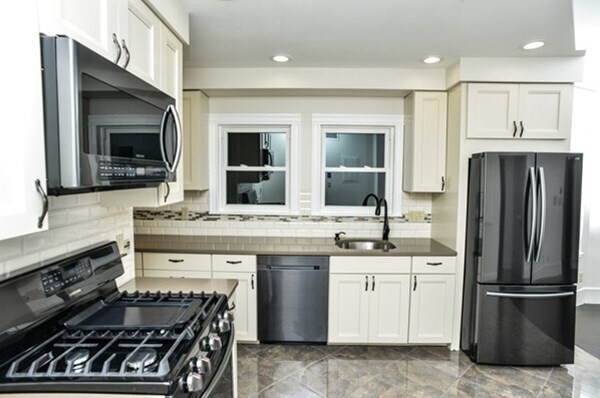 Foto principal - 614 River St