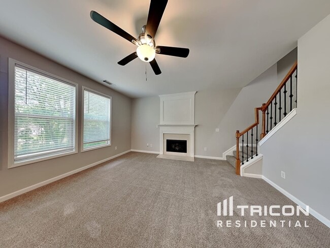 Foto del edificio - 1851 Stoney Chase Dr