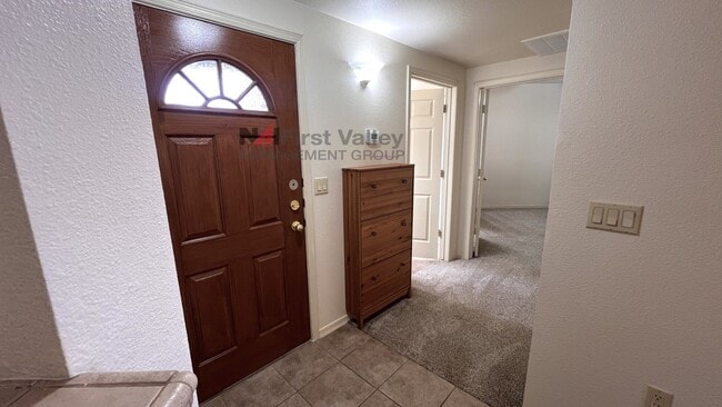 Foto del edificio - 2 Bedrooms, 2 Baths