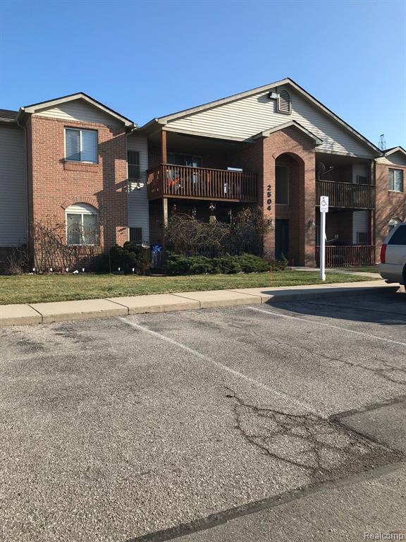 2504 Eagles Cir Unit 6, Ypsilanti, MI 48197 Condo for Rent in