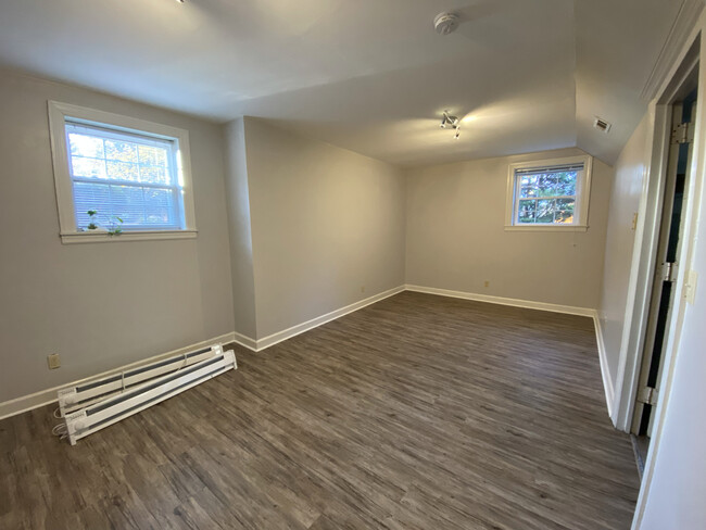 New floors, windows, lighting and walk-in closet in bedroom - 2031 Eversong Ln