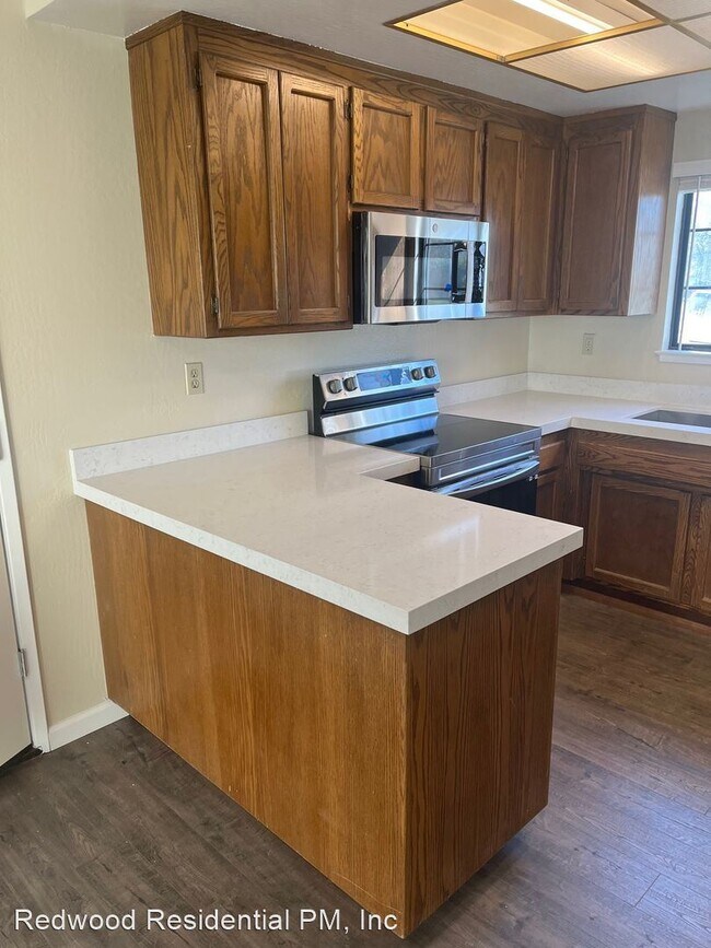 Foto del edificio - 2 br, 2 bath House - 1220 North Street