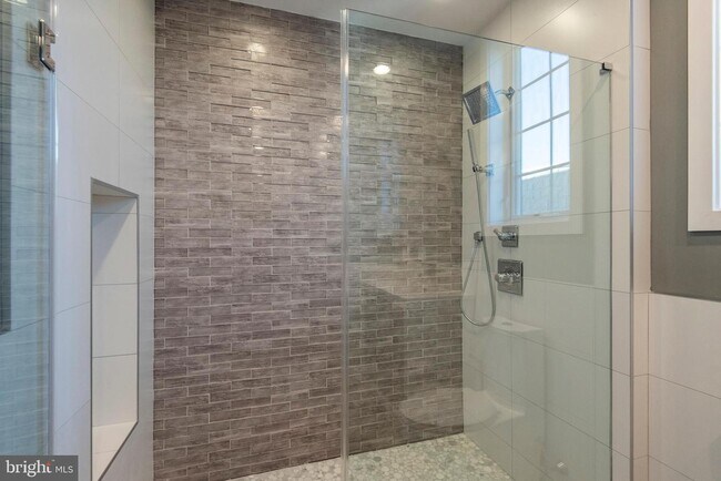 Foto del edificio - 1340 S 13th St