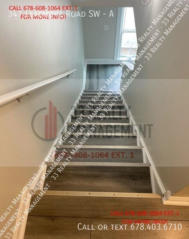 Foto del edificio - RARE Opportunity - Large, FULLY RENOVATED ...