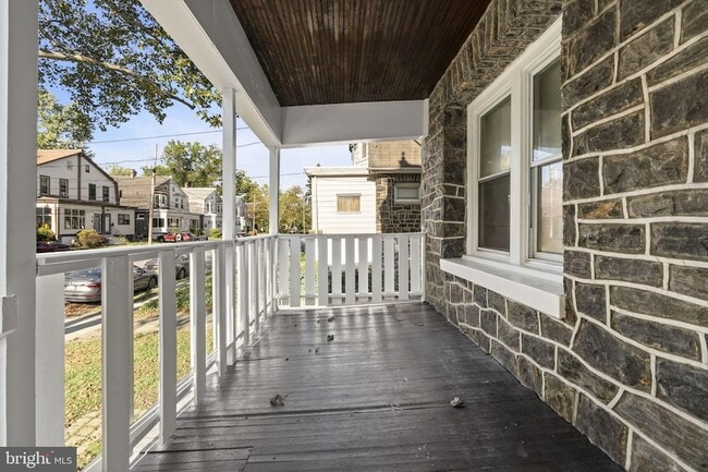 Photo - 724 Ash Ave Townhome