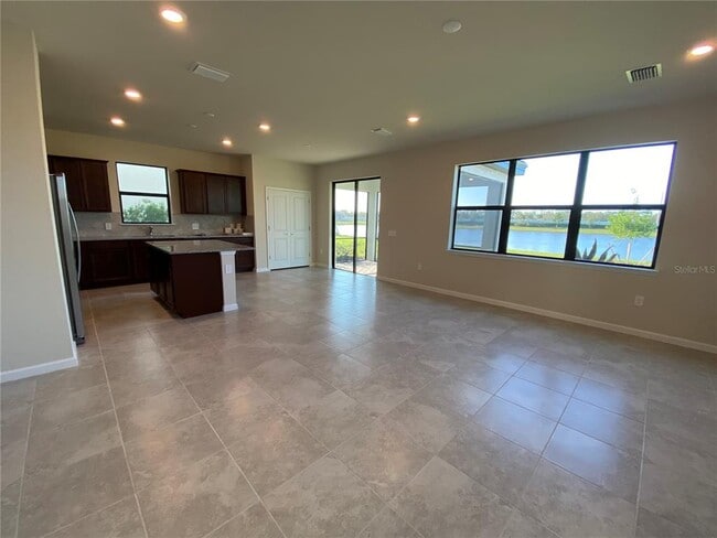 Building Photo - 16236 Pine Mist Dr
