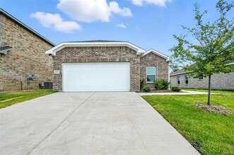 Building Photo - 1817 Aleia Cv