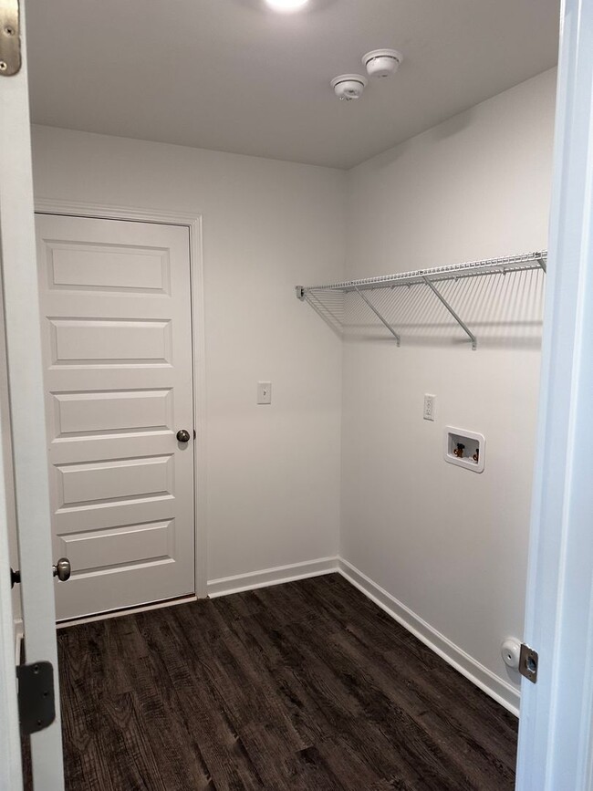 Building Photo - For rent in Pell City!