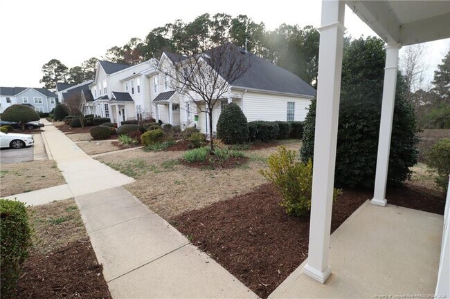 Foto del edificio - 3013 Silky Dogwood Trail