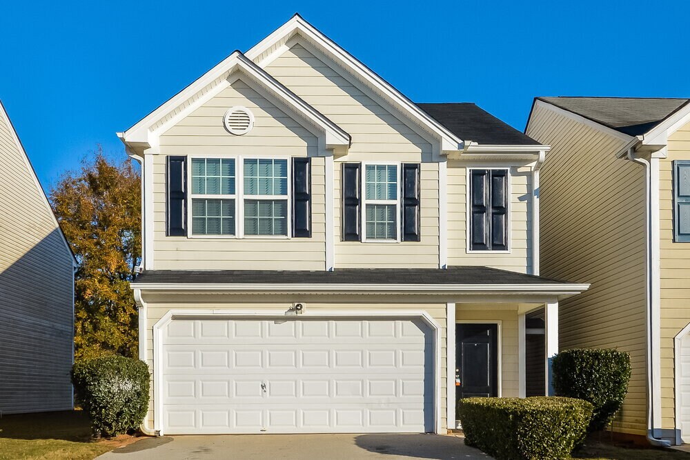 Primary Photo - 225 Crestfield Cir