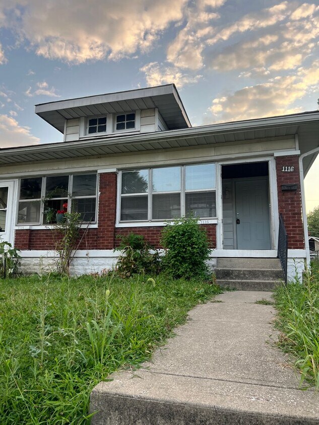 Foto principal - 1114 N Gale St