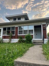 Building Photo - 1114 N Gale St