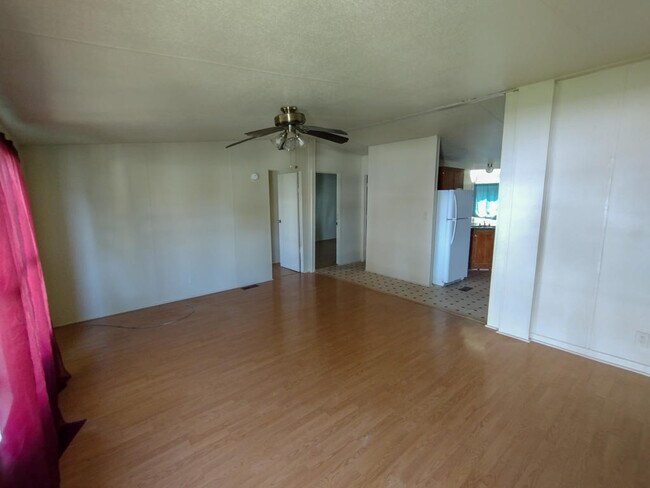Foto del edificio - 144 Private Rd 3376 F