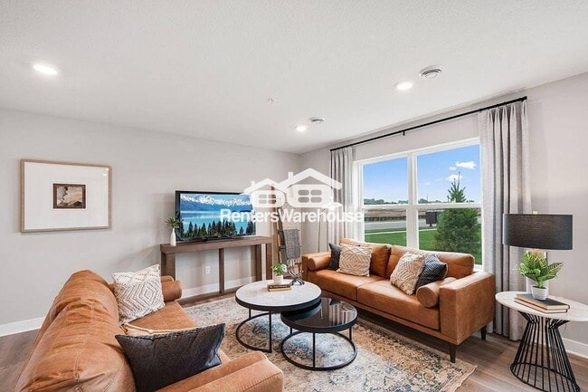 Foto del edificio - 17520 Driscoll Pl