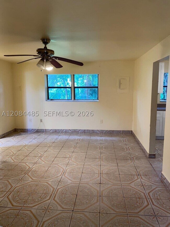 Foto del edificio - 14805 NE 10th Ct