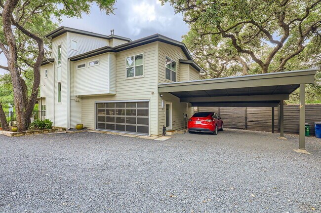 Foto del edificio - 1211 W Mary St