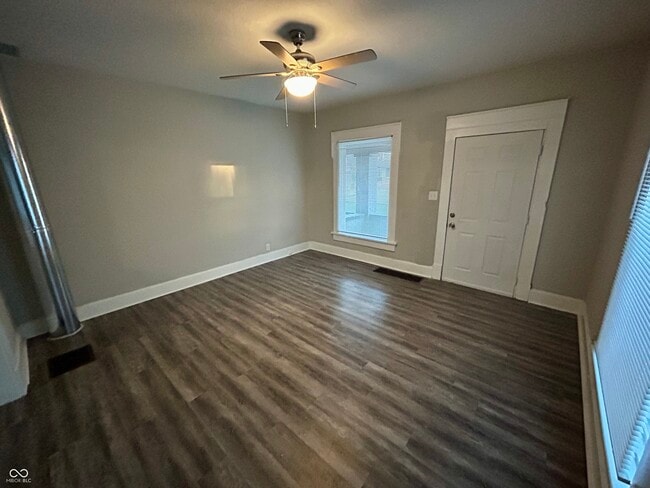 Foto del edificio - 1134 Lasalle St