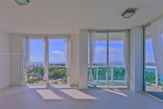 Building Photo - 7900 Harbor Island Dr
