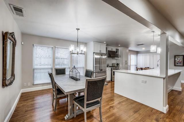 Foto del edificio - 9404 Moss Farm Ln
