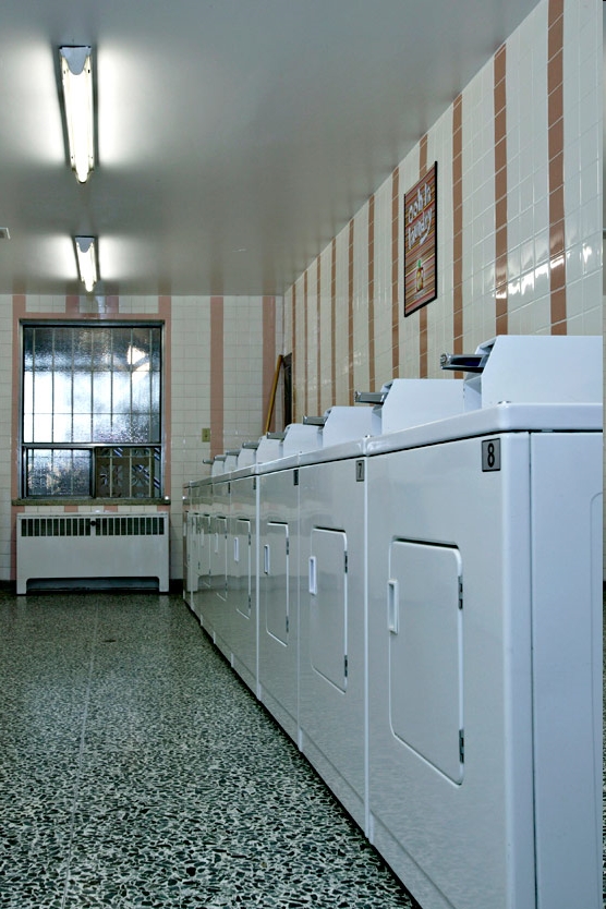 otro - Shallmar Court Apartments