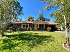 Building Photo - 980 White Cir