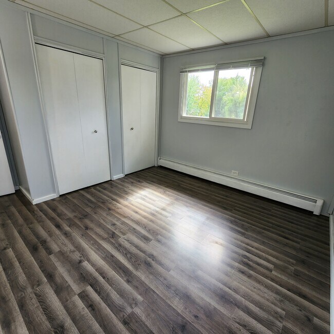 Foto del edificio - 613 E 6th St