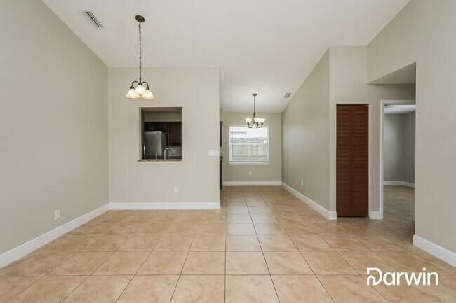 Foto del edificio - 1301 Mohrlake Dr, Brandon, FL 33511