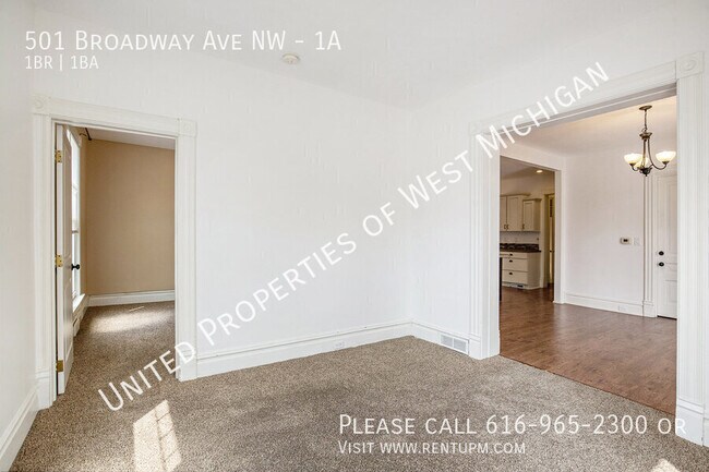 Foto del edificio - 501 Broadway Ave NW