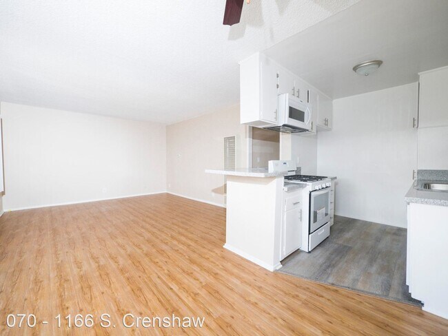 Building Photo - 1166 S Crenshaw Blvd