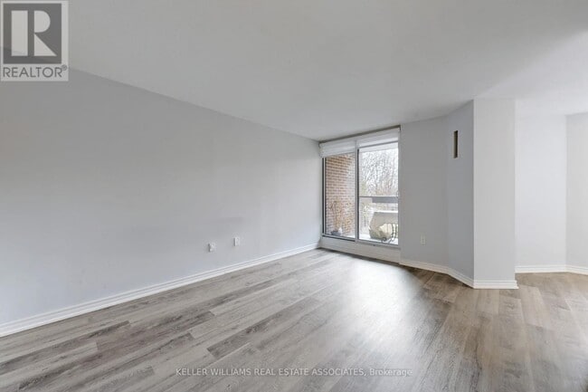 Building Photo - 4064 Lawrence Ave E