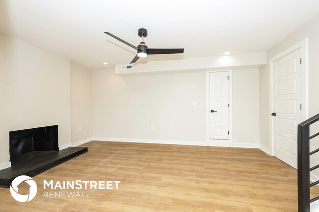 Foto del edificio - 922 Crescent Hill Rd